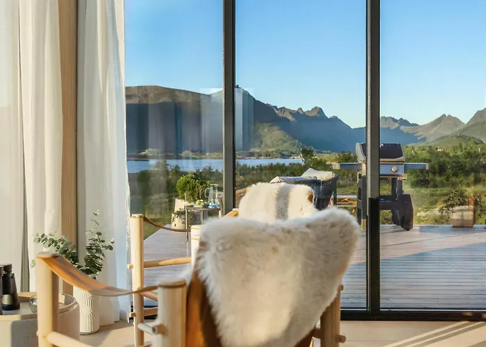 بيت للعطل Lyngvaer Arctic - Jacuzzi & Sauna - No 14 Lyngværet