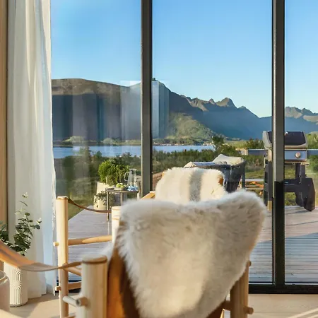 بيت للعطل Lyngvaer Arctic - Jacuzzi & Sauna - No 14 Lyngværet