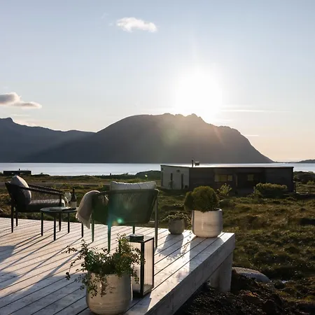 Lyngvaer Arctic - Jacuzzi & Sauna - No 14