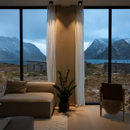 بيت للعطل Lyngvaer Arctic - Jacuzzi & Sauna - No 14 *